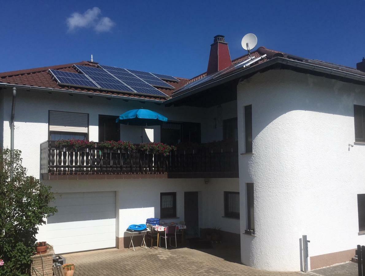 Ferienwohnung Jucarm Санкт-Вендель Экстерьер фото